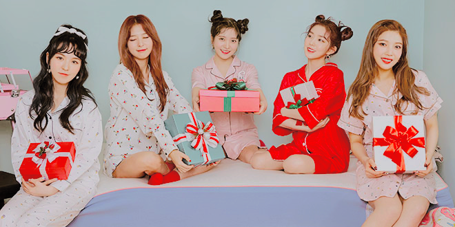 barefootnotea's tweet image. I've been quiet for some time. A crazy year, personally and at my job.
One of my ults, Loona, is in a difficult state, but SNSD came back. Kara came back.
I want to say, be kind, all around.
I am still writing, a bit slower than usual.
Please watch this space and happy holidays.