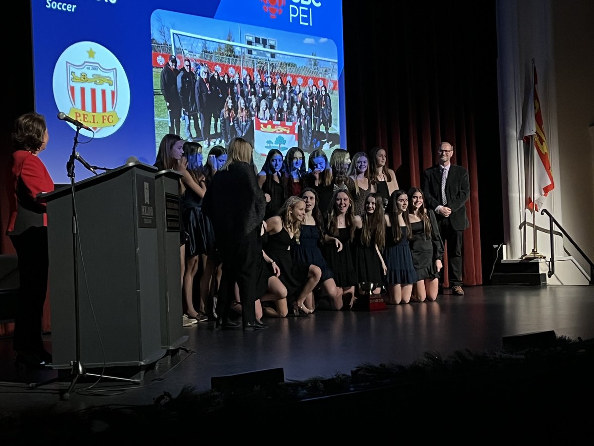 Congrats to the PEIFC U15 Girls soccer team!!

#PEIProud #IslandPride