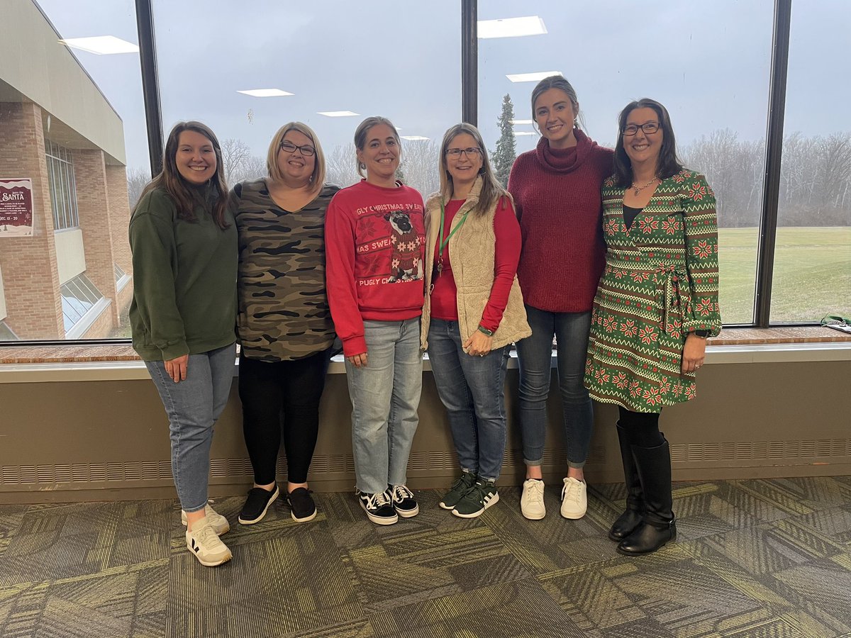 Mrs. Olson tweet media