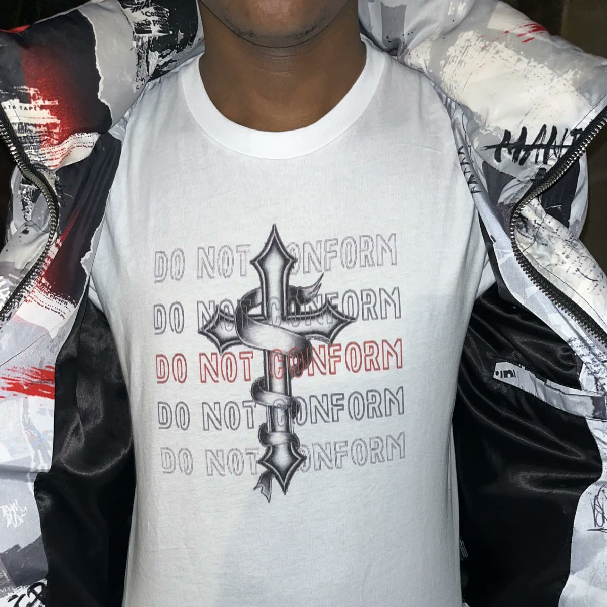 WE ARE LIVE!!!

You coulda been anywhere in the world, but you're here with us 🏆🔥

#LinkInBio #WearTheWulf