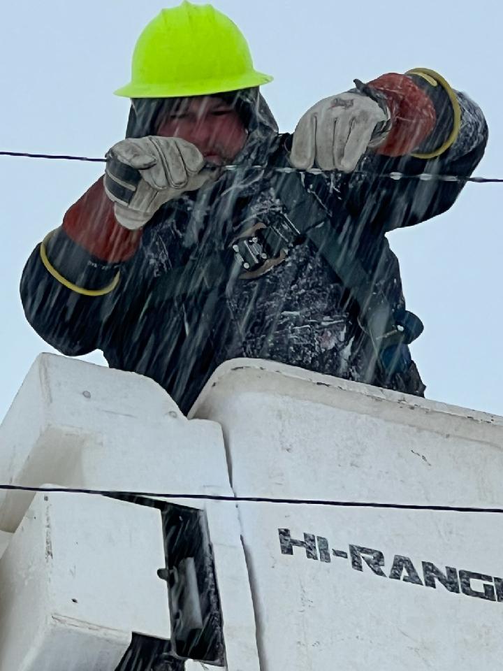 DakValElectric's tweet photo. All accounts, except one NE of Oakes, have been restored.  
The conditions have not been favorable to quick restoral times.  
These pictures are just a bit of what our crews were dealing with out there.  
Big shout out to all the consumers who helped pull our crews out! https://t.co/LlPo3Eerzz