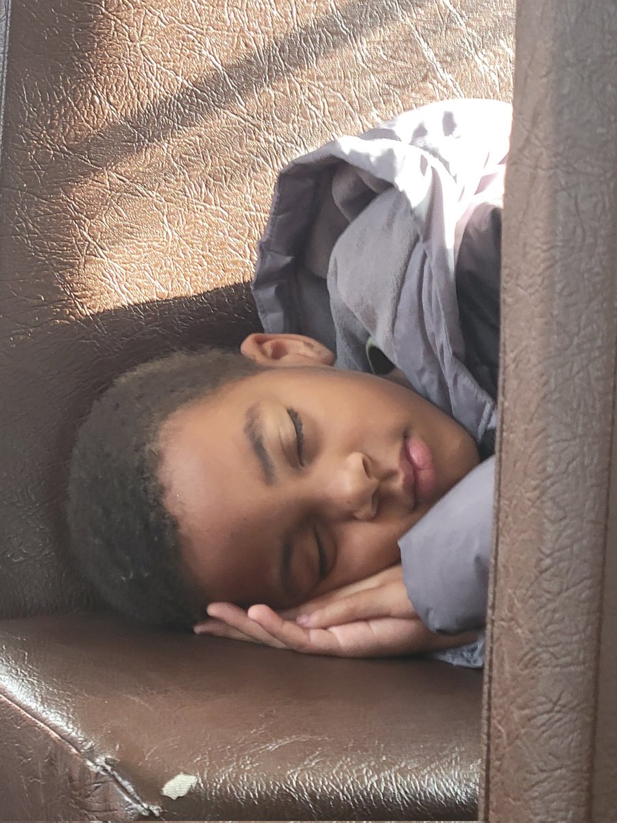 After a long week of #NDBSOA Holiday celebrations... a two week respit is well deserved!  Have a safe and Happy Holiday! See EVERYONE back on Tuesday January 3rd!@EricGordon_CEO <a href="/JustinMBibb/">Justin M. Bibb</a> <a href="/FACE_CMSD/">Tracy Hill</a> <a href="/CmsdKaren/">CMSD-Karen Thompson</a> <a href="/OHEducation/">OH Dept of Ed and Workforce</a> <a href="/WestParkKamms/">West Park Kamm’s Neighborhood Development</a> <a href="/CityofCleveland/">City of Cleveland</a> <a href="/Get2SchoolCLE/">Get to School #CLE</a>