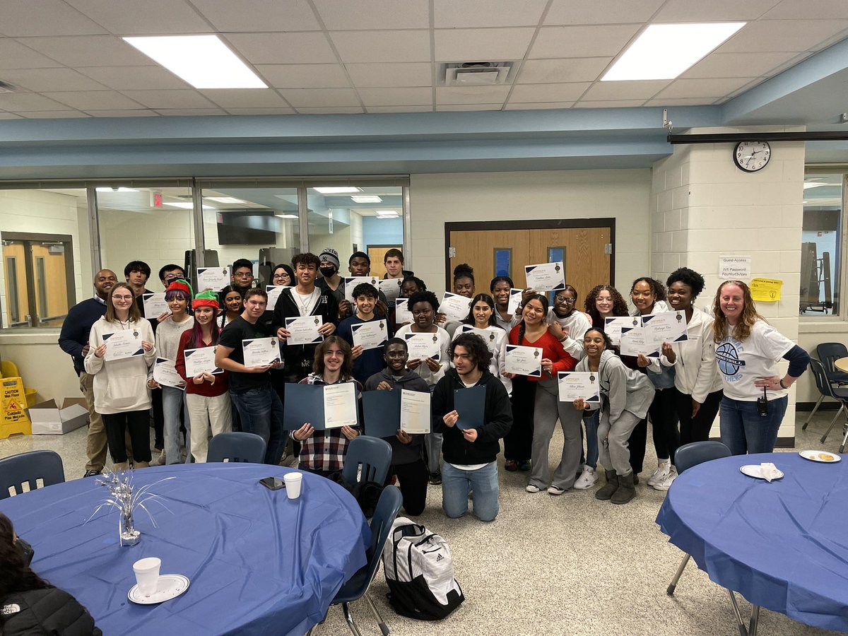 Potomac HS Cambridge Program tweet media