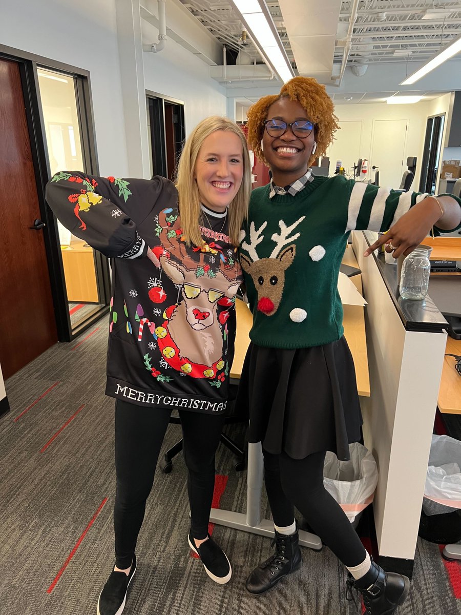 🎵 Don we now our ugliest sweaters … 

Reingold’s finest showed off their most festive and frivolous holiday sweaters at our all-staff Huddle. Thanks to everyone who participated in our ugly sweater contest, and a special shoutout to the winners! 🧥🧶🧣 #UglySweaterDay