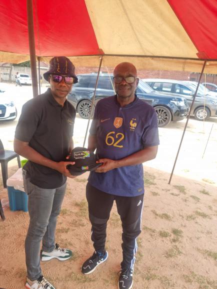 JamesMayinga's tweet photo. Thank you for Bushbuckridge for your presence and kind support🙏. See you tomorrow at 10h00.
Saturday, 17 December 2022
1st Semifinal
Time: 11h00
Winner 5&6 v Winner 7&8
2nd Semifinal
Time: 13h00
Winner 1&2 v Winner 3&4
#Legend45
#TheReturn
#Mhala1365
#ZiyakhalangeKasiDiski https://t.co/Yp007v2aQO