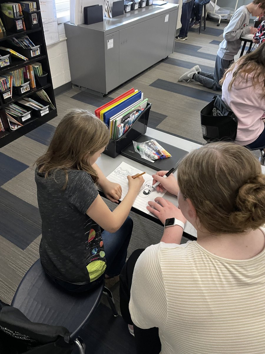 MsHandelWCS's tweet photo. 8th grade @WCSWarhawks and their 3rd grade buddies designed shoes for a yeti after reading ‘How to Catch a Yeti’ #STEAMLit #wcsflight https://t.co/NHEvPthXNy