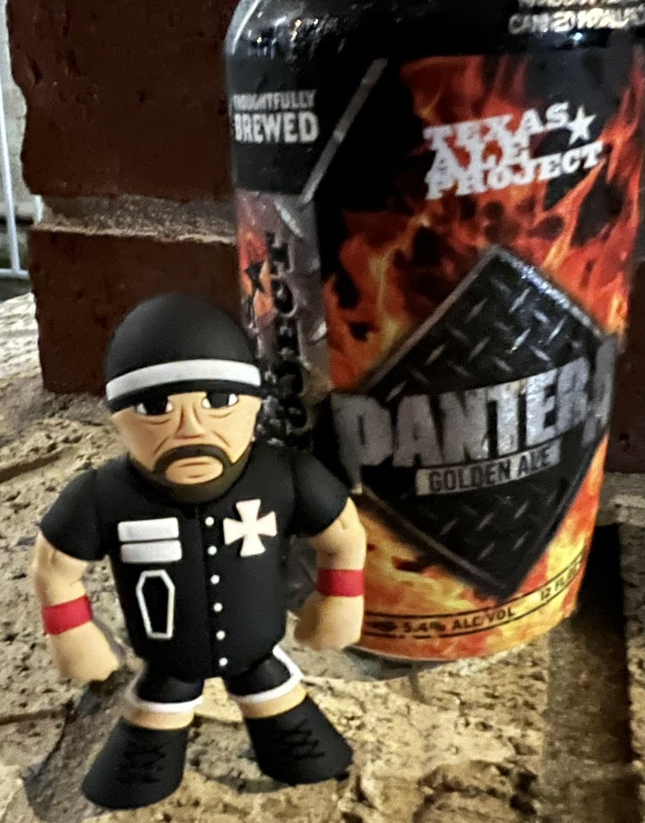 MongrovianMike's tweet photo. Day 15 #BrawlerBullyOnAShelf got into my #PanteraAle #TexasAleProject #CowboysFromHell #BustedOpen #NationsCornerCrüe #Destroy @BustedOpenRadio @davidlagreca1 @NationsCorner @Pantera @bullyray5150 https://t.co/CkkadlhsQz