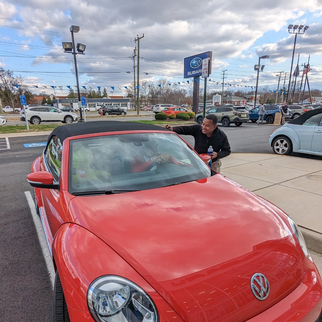 BeyerSubaru's tweet photo. Congratulations to some of our most recent customers here at Beyer Subaru, and thank you so much to our dedicated sales team for helping them find the perfect car! 🔥 https://t.co/nsR1CO2YDX