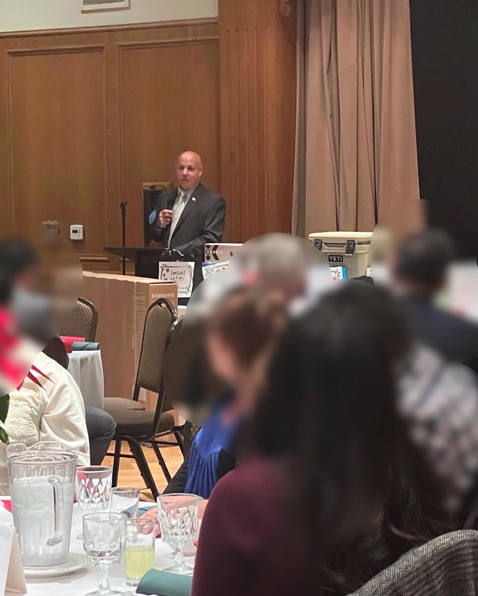 Yesterday the LADAIA hosted our annual BOI Holiday Luncheon and it was amazing! We thank everyone who attended and for those who helped make it possible ☃️ #holidayluncheon #boiholidayluncheon #annualholidayluncheon #happyholidays #employeeappreciation #lada #boi #ladaboi