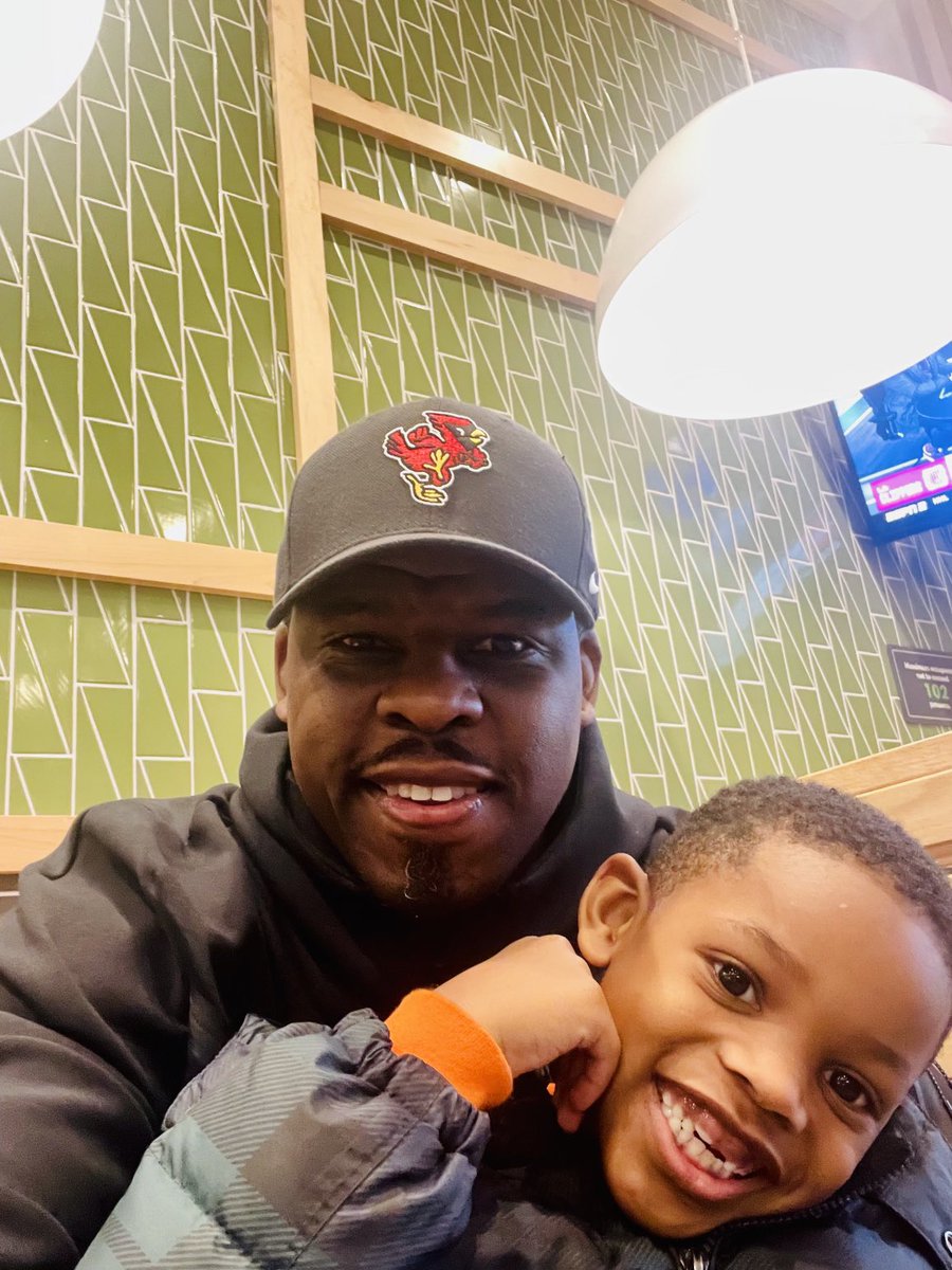 HavenFieldsSr's tweet photo. Man….I tell you, this little dude is such a blessing. We’re supposed to be shopping but somehow we ended up here. 🤣 Thank you Lord, for what will continue to be the moat important leadership role I will ever have. 🙏🏾♥️ Hanging with #HCFJr #GodsPlan https://t.co/OlAQwkChgL