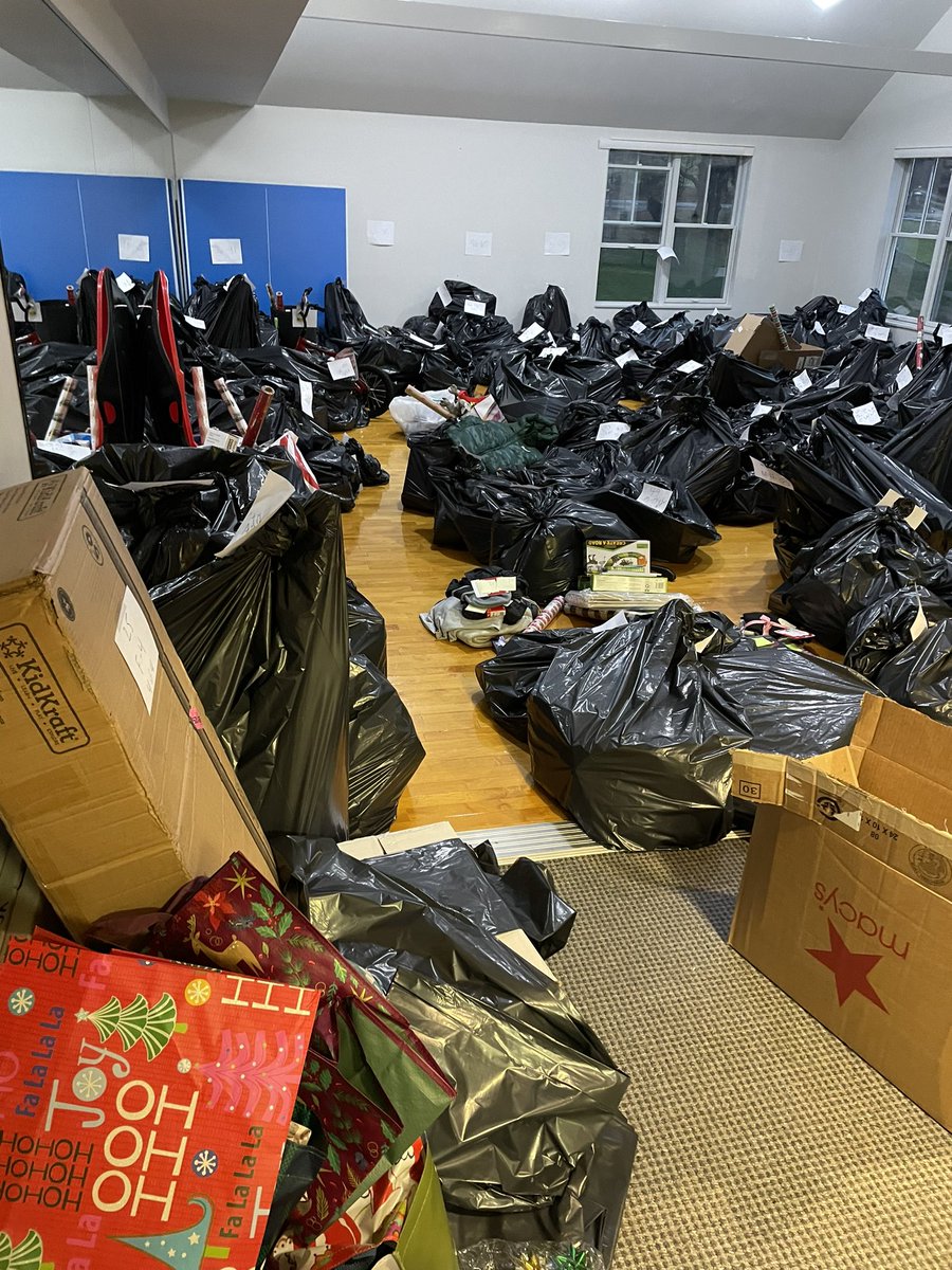 RickMGorman's tweet photo. We are 48 hours to GO TIME for our biggest holiday drive ever. Still a lot of work to do before Sunday. NA TAKING CARE OF NA ! #runningoutofroom https://t.co/4OrZfmQ4NI