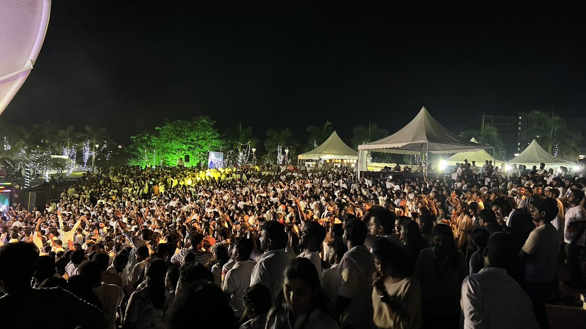 bmehta10's tweet photo. Thrilled to be part of @UST’s 23rd Foundation Day Celebrations at #Trivandrum! Stoked to see more than 7,000 people at the event!

#Grateful #FoundationDay #peopleandculture  #LifeAtUST #UST #Event #TranformingLives https://t.co/l0AR509249