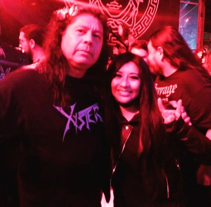 metalero_museo's tweet photo. Foto con Kary Ramos Vocalista de INTROTYL/DEVOLISH Foto tomada en el HDX Circus Bar el (16 Julio 2022) #introtyl #devolish #museodelheavymetalmexicano https://t.co/cNX4aKLJ6T