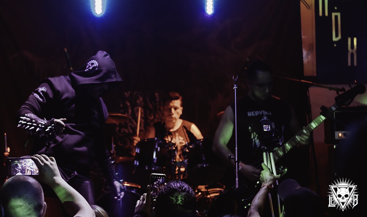 LlamadoBestia's tweet photo. Imágenes de #Repvblika en el #MéxicoBlackMetalFest, en el #HDX.
Fotografías de #DemianGutGal https://t.co/3MlDk6kxK6