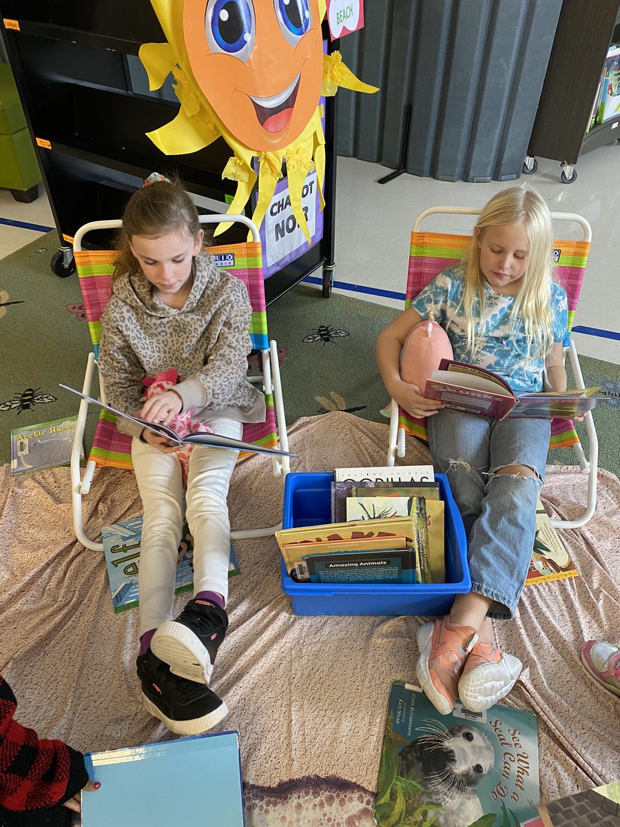 Drop Everything And Read! 📚