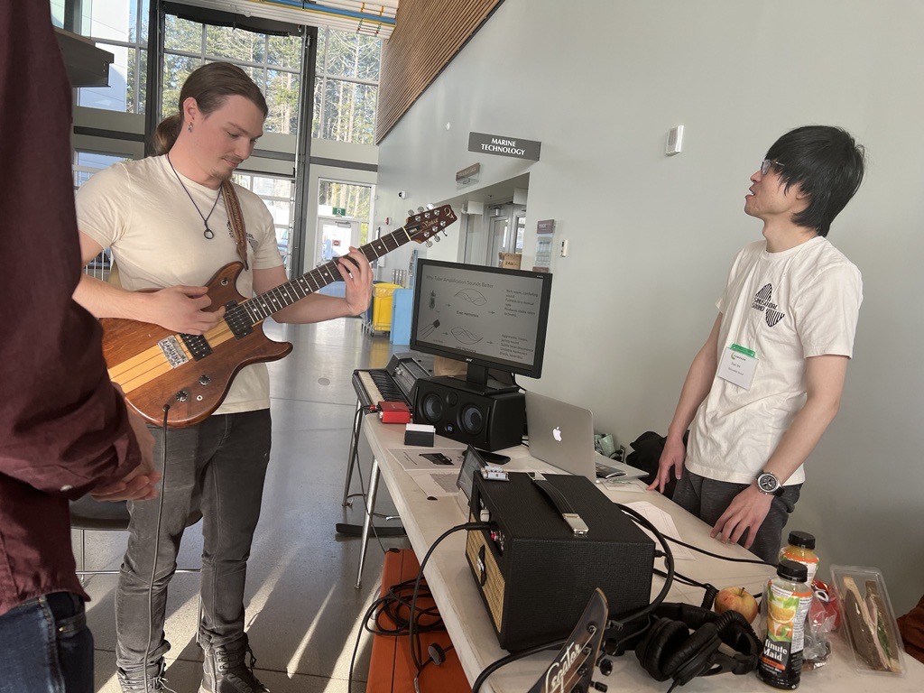 Camosun's tweet image. Students from #Camosun&apos;s Electronics &amp;amp; Computer Engineering and Electrical Engineering Technology programs recently showcased their capstone projects. These projects are not only impressive but also demonstrate the students&apos; ability to think outside the box.

#YYJTech