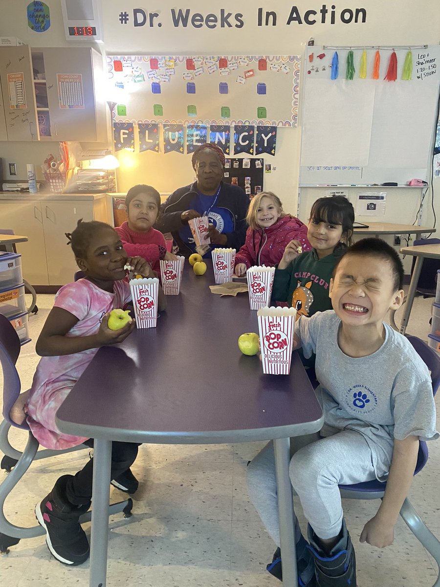 Dr. Weeks 2nd Grade tweet media