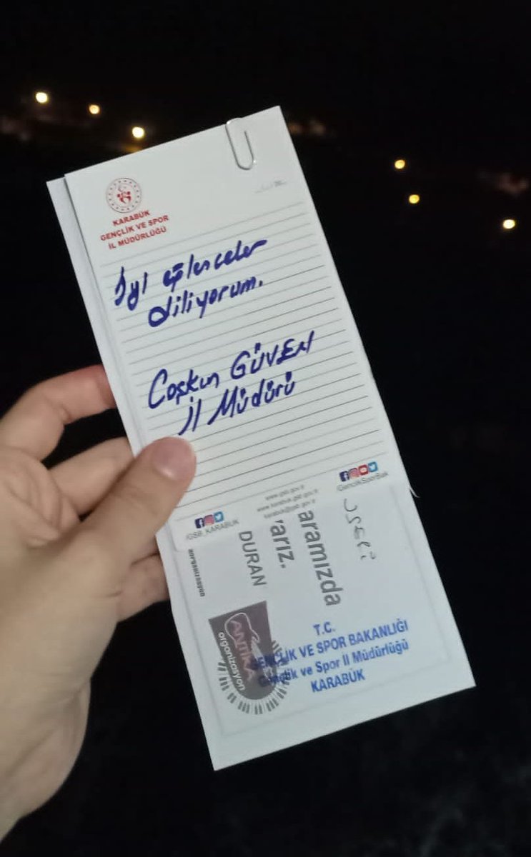 berfintuunc's tweet photo. Sizce 40 kişi içinden bana Teoman konserine bilet çıkmış mıdır?
Çok teşekkür ederim💫
@coskunguven78
@m___ozkeskin
@KarabukKYGM 
@GSB_KARABUK https://t.co/P6ABJfd5q8
