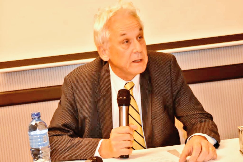 RTNBurundi's tweet photo. L'ambassadeur des #Pays_Bas au Burundi se réjouit du renouvellement de la confiance pour la coprésidence de ce groupe. Les Pays-Bas ont déjà joué le rôle avant la suspension des réunions du #GSADR en 2015. https://t.co/N1ZjARS6VI