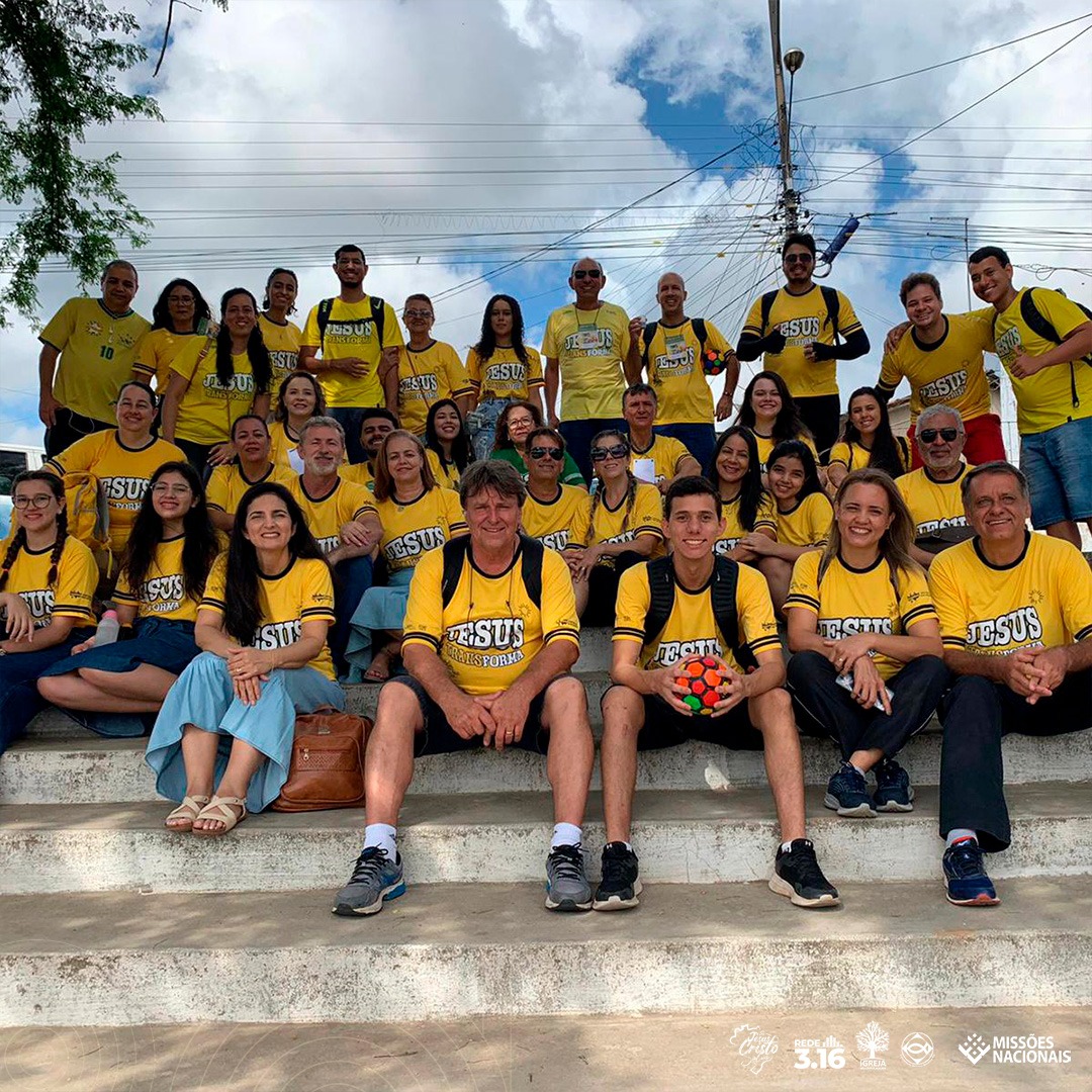 jmncbb's tweet photo. A PIB em Rio Verde (GO) montou uma caravana com 36 voluntários e partiu em uma viagem para apoiar o trabalho desenvolvido por meio da Carreta do Sertão, em Nazaré da Mata (PE). Você também pode fazer parte disso! Acesse o site: https://t.co/wtIQBsBPaa e saiba mais. #JMN2022 https://t.co/cmICluKpWg