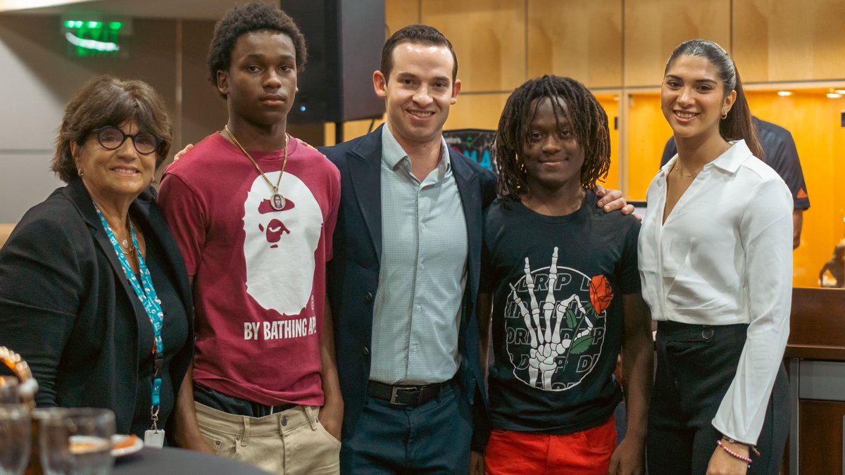 The Kidz Neuroscience Center at TMP celebrated the 10th Anniversary of the Countywide Concussion Care Program and passing of the Youth Concussion Legislation in 2012.

Read more here bit.ly/3FVWSR1

#ConcussionCare #KidzNeuroscience #TheMiamiProject #LifeChangingScience