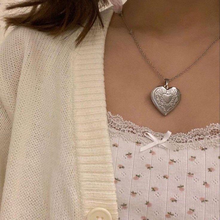 ccwitchs's tweet photo. 𝘪𝘯𝘴𝘱𝘰 𝘥𝘦 𝘰𝘶𝘵𝘧𝘪𝘵𝘴 𝘭𝘪𝘯𝘥𝘰𝘴 𝘱𝘢𝘳𝘢 𝘦𝘭 𝘷𝘦𝘳𝘢𝘯𝘰!!
               ◌ ˚ ˙∘ • 🪷 • ∘˙ ˚ ◌ https://t.co/boYcMUY1Dq