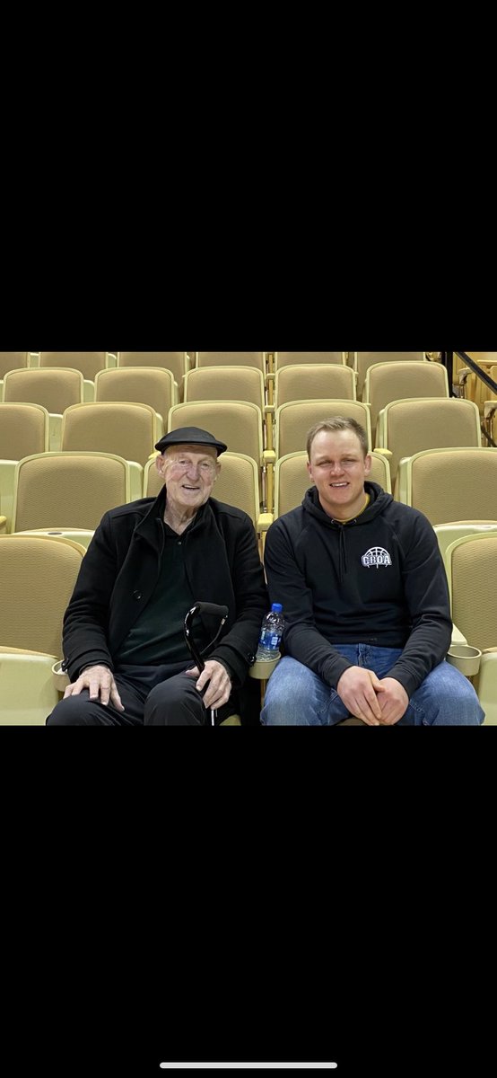 I had the privilege of meeting a Mizzou legend today! #StorminNorman
