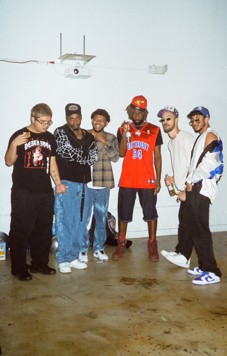 projectrukus's tweet photo. who they is? (wrong answers only) https://t.co/jfBZqLXT9o