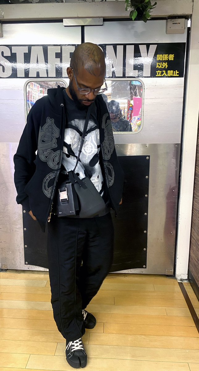 Dark Friday hoodie 
Shibuya