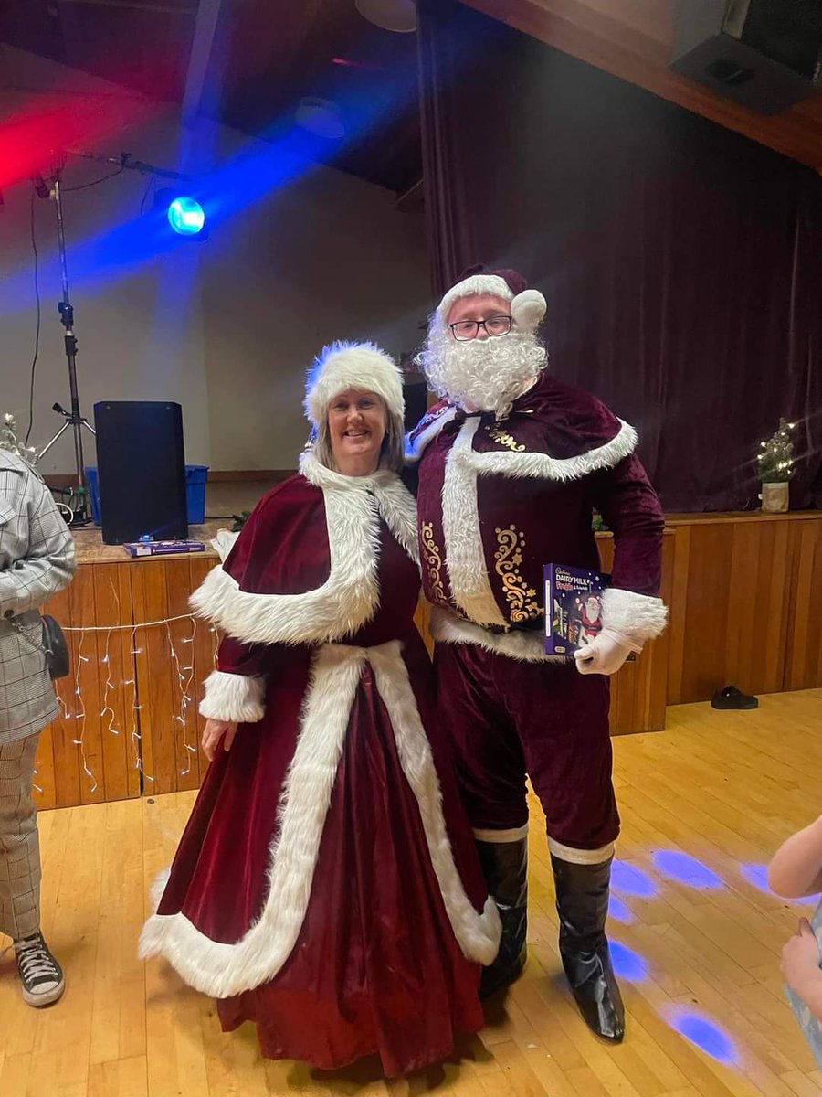 FPirrie's tweet photo. Santa and Mrs Claus arriving at our young carers Christmas party fab time had by all #eacarers https://t.co/an7d9XKpgK