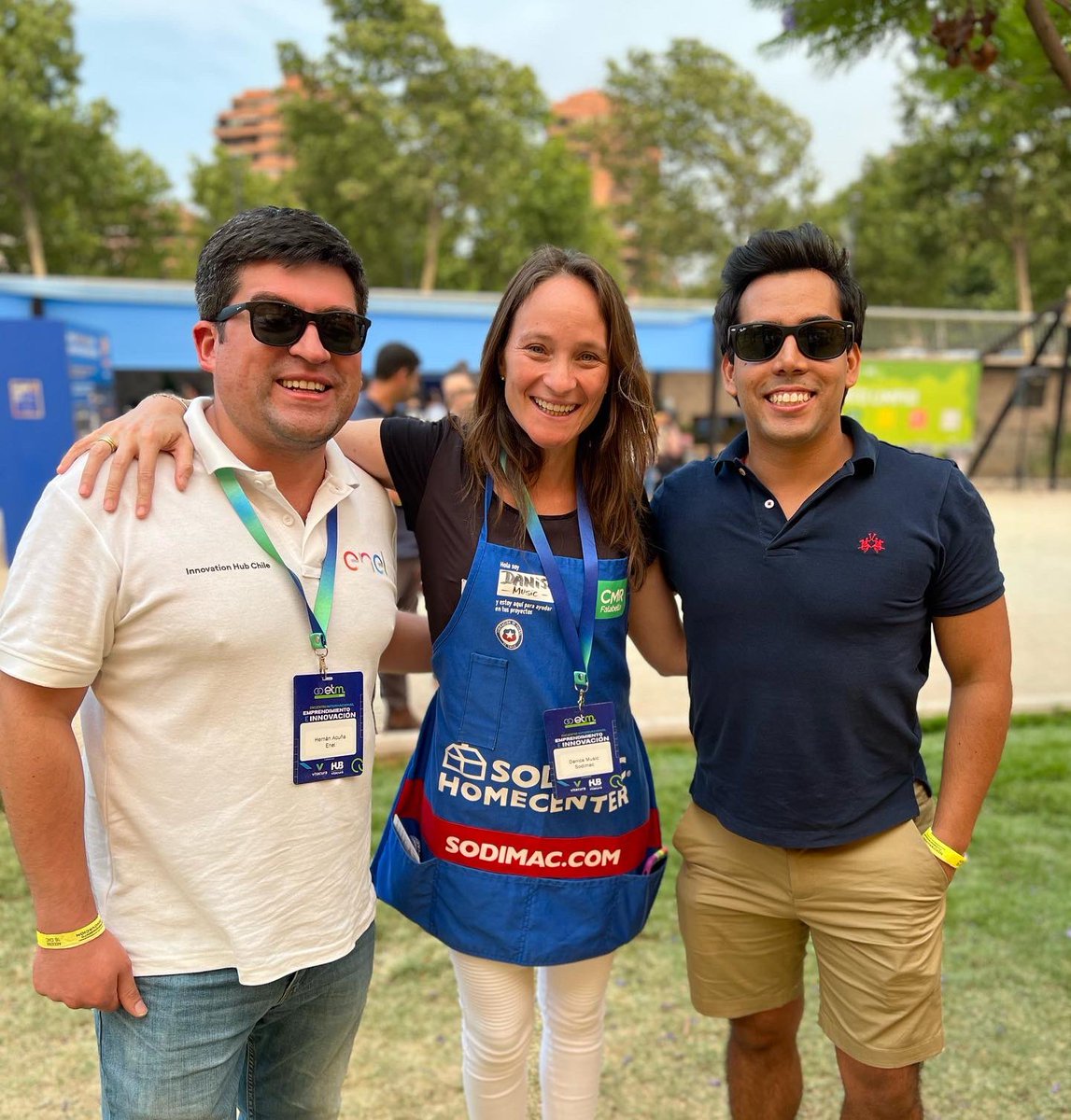 Charlas: Conectando el conocimiento científico a los modelos de negocio de <a href="/navarrose007/">Rosario Navarro</a> y ¿Podremos vivir en ciudades inteligentes de aquí al 2030? De <a href="/danimusicg/">Danica Music</a>  en Encuentro Internacional de Emprendimiento e Innovación #ETMDay #innovación  #emprendimiento <a href="/hacunag/">Hernán Acuña G</a>