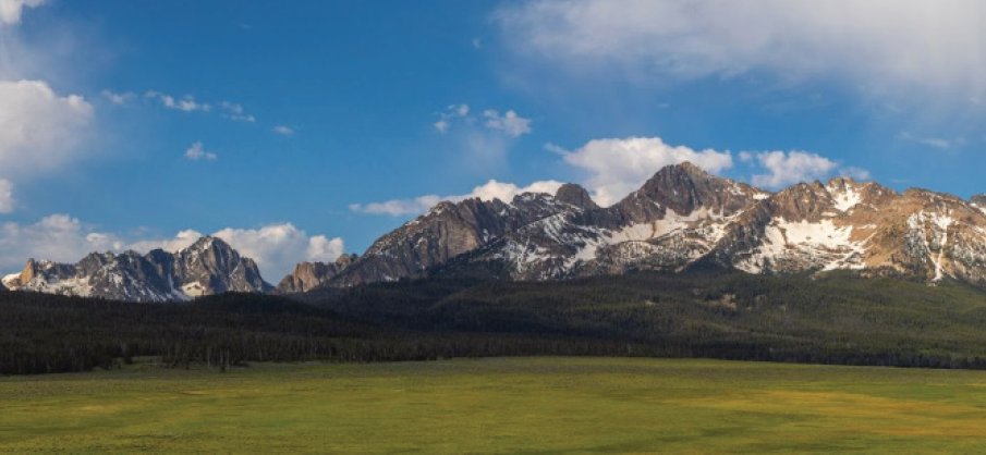 In the Blue Review, Emily Wakild of #BoiseState  looks at the varied approaches to conservation areas, including National Parks and National Recreation Areas such as Idaho's Sawtooth National Recreation Area. 
bit.ly/3Ft9sFK

<a href="/BoiseStateSPS/">Boise State School of Public Service</a> #Idaho #sawtooths <a href="/reviewblue/">The Blue Review</a>