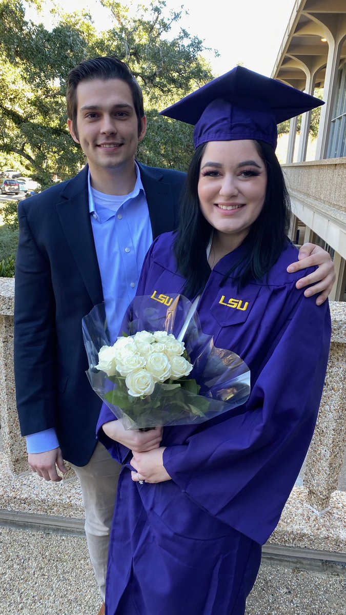 KenzieA_Wallace's tweet image. I DID IT!!!!!!!! Can’t believe my baby got to cross the stage with me! #ManshipMade #LSU #LSUTIGER #LSUGrad #babybump