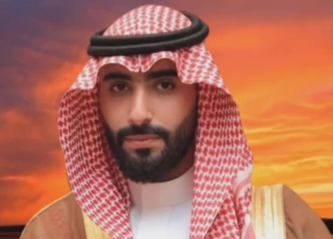 faisalalsabah's tweet photo. 🇰🇼🇸🇦أطيب التهاني والتباريك🌹لآل #المعمر وآل #العيبان الكرام ب #جدة عروس #البحر_الأحمر بمناسبة حفل زفاف أبن الأخت الغالي #ناصر_بن_سلطان_بن_ناصر_آل_المعمّر بارك الله لهما وبارك عليهما ورزقهم الذرية الصالحة والله🤲يوفقهم ويتمم لهم بالخير والسعادة والهناء🌷
#فيصل_الحمود_المالك_الصباح https://t.co/7phmUctSPN