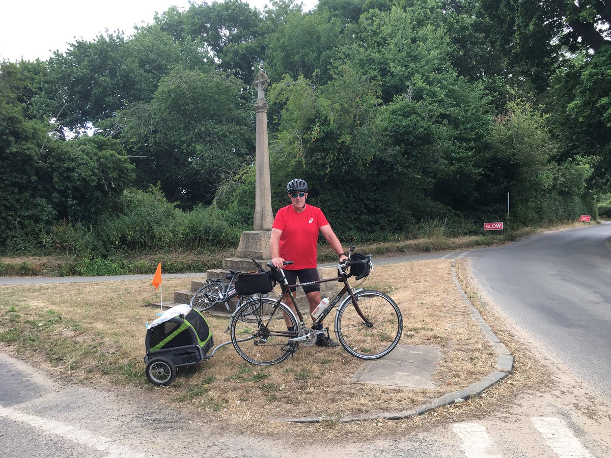 BikingTrev's tweet photo. @edwardlamb My Dawes Super Gal with Doggy Ride trailer (complete with small dog), on a ride around the Norfolk lanes last summer. https://t.co/A94MdgI3XE
