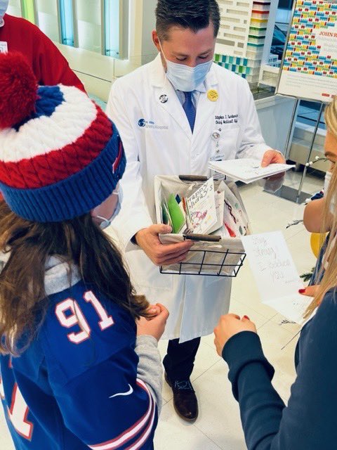 5th grade students created Holiday cards for children at Oshei Children’s Hospital with words of encouragement and interactive games. Two students delivered them in person today to the hospital.