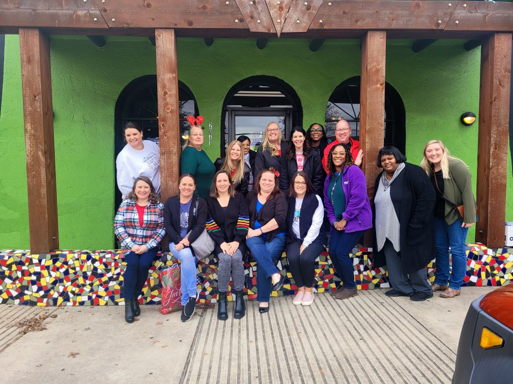 Some of the best in <a href="/RichardsonISD/">Richardson ISD</a> right here! I love this team and our ability to collaborate. It’s truly a blessing to be a part of this ISS crew! <a href="/RISD_ISSteam/">RISD Instructional Support Specialist Team</a> <a href="/SSSRISD/">SSS RISD</a>