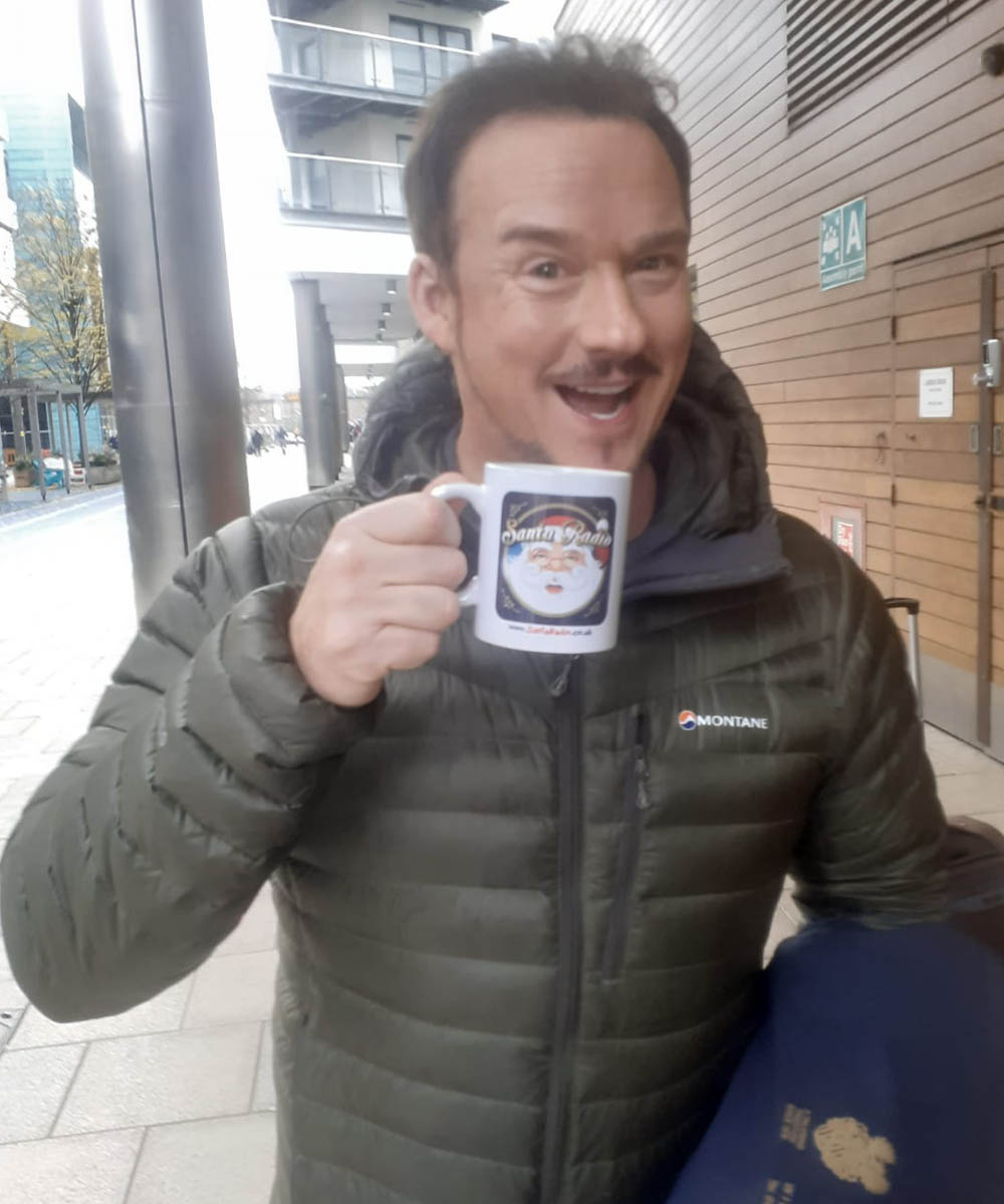 WeAreSantaRadio's tweet photo. Ho Ho Ho @russellthevoice you'll have to get us a Christmas Song so we can playlist you!
Thank you for joining our Mug Shots Hall of Fame Russell.
https://t.co/D4Bm89o34b
#ChristmasMusic #santaradio https://t.co/UcVfZ7sziv