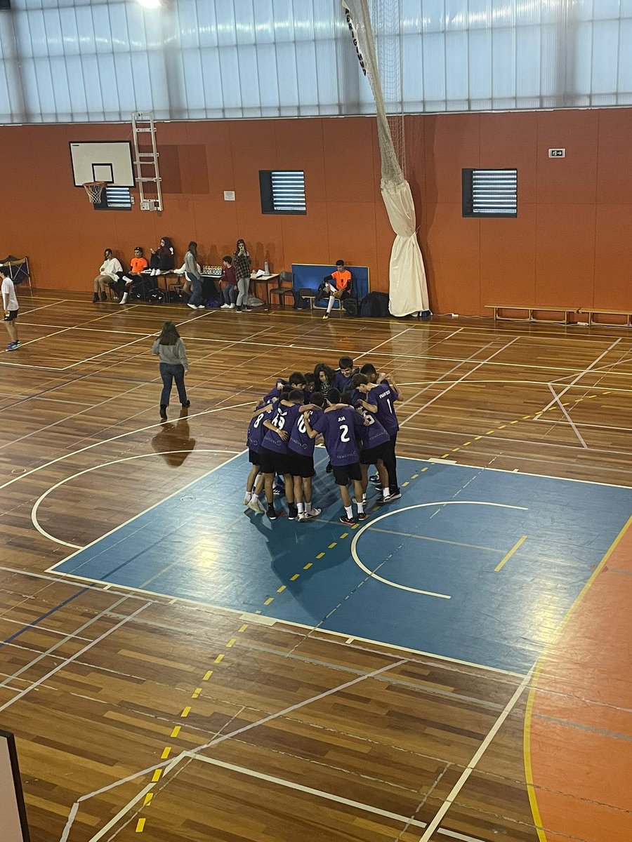 FreakGa07731258's tweet photo. Que equipa ❤️🤩 https://t.co/7GZMhQ0vwt