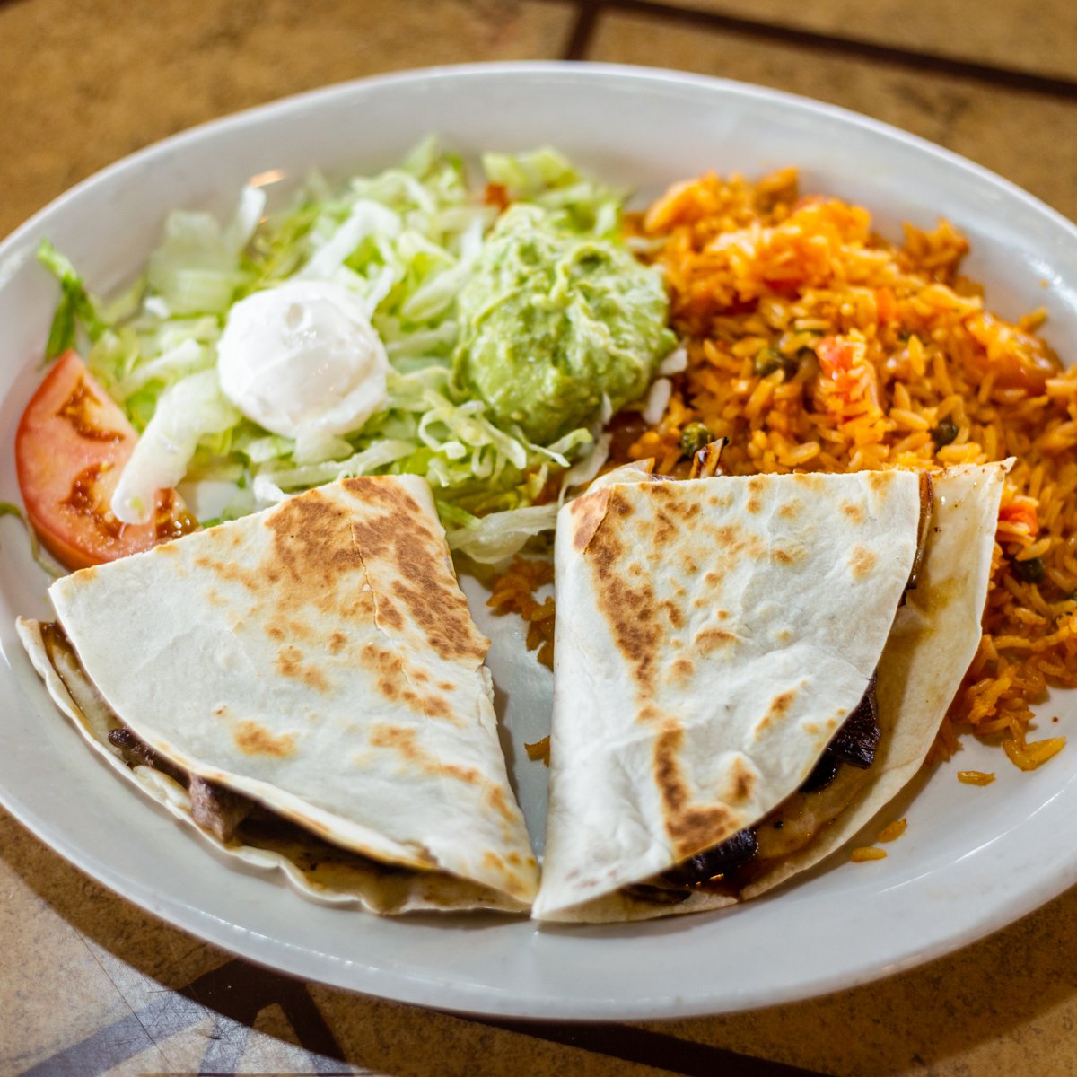 ElFamiliarNJ's tweet photo. We're here to serve irresistible Mexican dishes to our local Toms River community. If you're missing them, give us a call at (732) 240-6613 to place an order. https://t.co/OP37lS4u0N