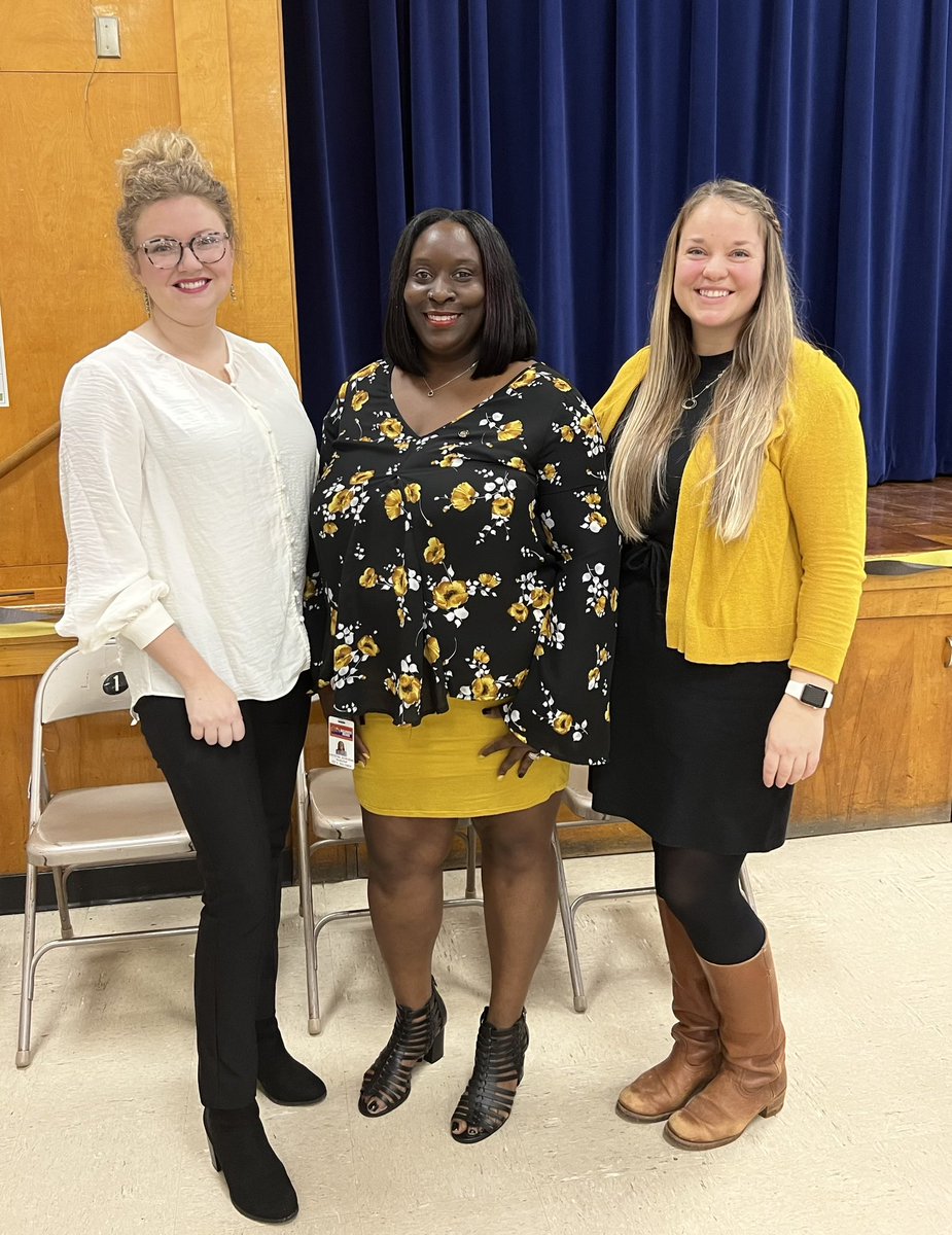 EdVBaldwin's tweet photo. Beta club induction ceremony took place today. We are so proud of our students who received this honor! #juniorbeta #inductionceremony @CumberlandCoSch https://t.co/CDb27ai3d6