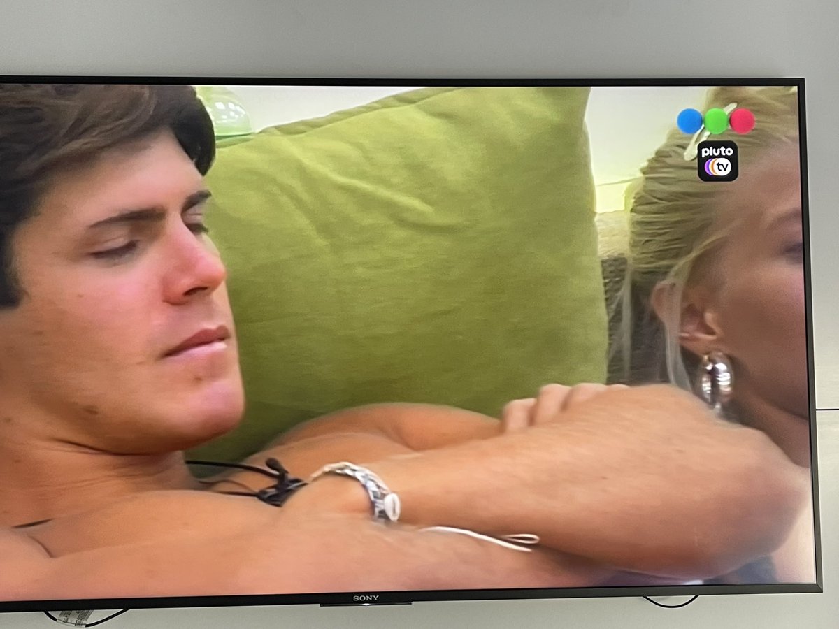 marisabrel's tweet photo. Perdón?????? #marics #granhermano https://t.co/ZHVKIwT6ez