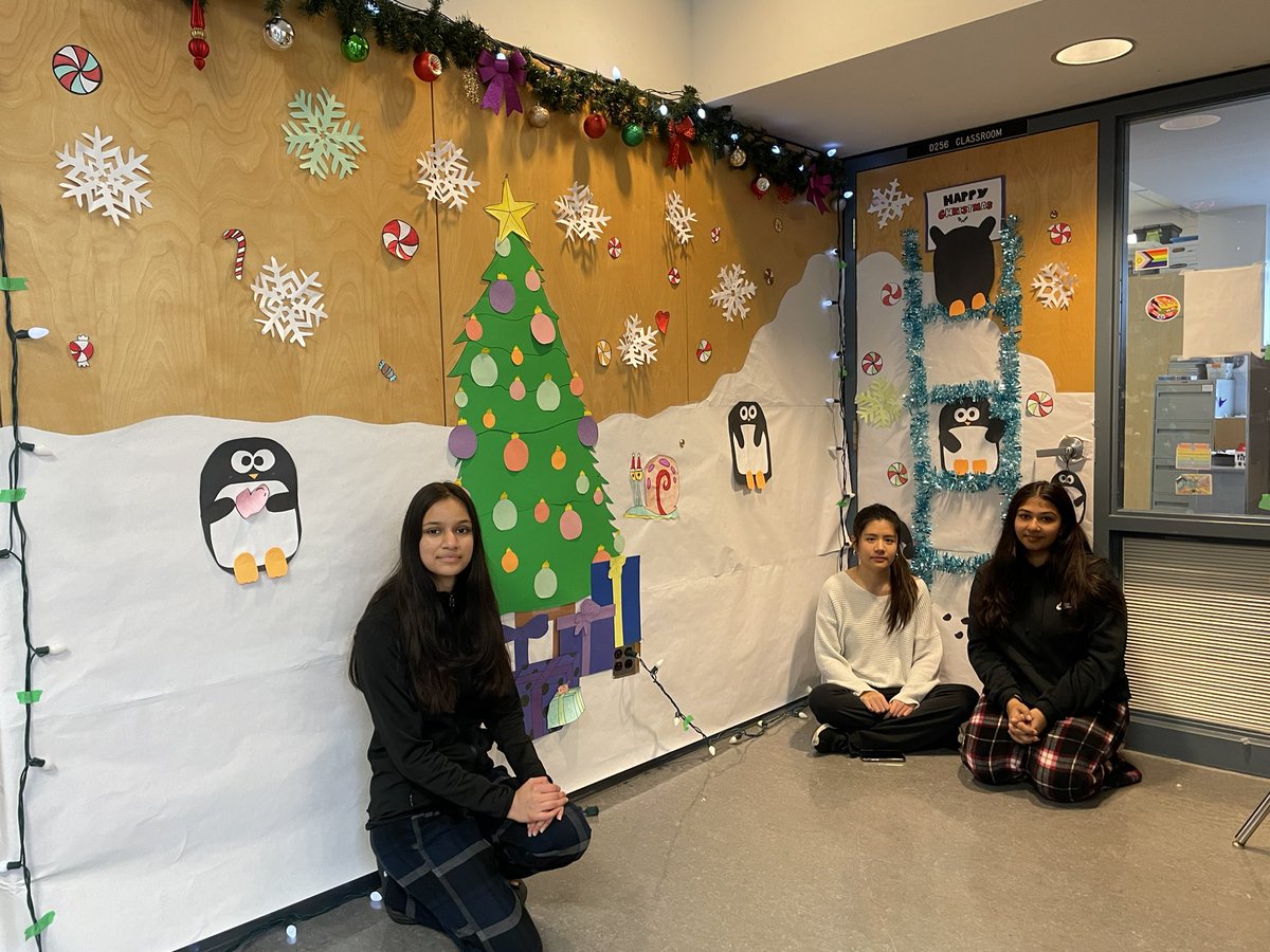 mrdeol's tweet image. Amazing what students can do with construction paper &amp;amp; pencil crayons. This year we have a penguins Happy Christmas theme. Have a great holiday break everyone !  #sd36learn #lamlearns