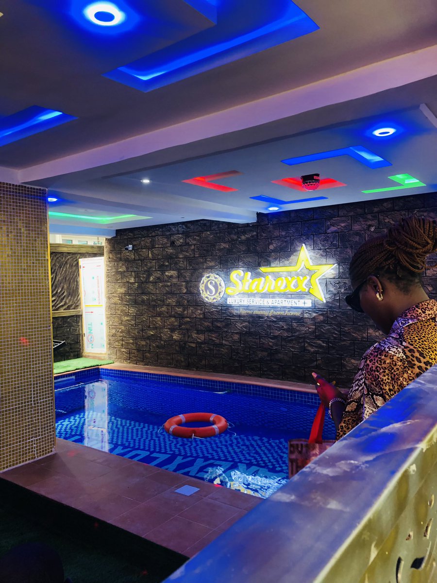 starexx_a's tweet photo. The NO1 Luxury apartment on Lagos Mainland is officially opened 🥂🥳
🔳
🔳
Bookings can start coming in, send a dm or call 📞 

#starexxapartment #homeawayfromhome #luxury #lagosmainland #shortletslagos https://t.co/SUNjXTQSqJ