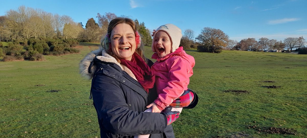LucyLew79's tweet photo. #High5Friday
1. #Adventweek3 getting our pink on for Rose Sunday
2. Precious Goddaughter time
3. Fabulous leaving do learning event (see previous posts)
4. Belated birthday trip for the boy to HP studios
5. Fun road trip for @NHSJoshHammond wedding @Nicole3dwards @RipperShelley https://t.co/qzq15pkDzZ