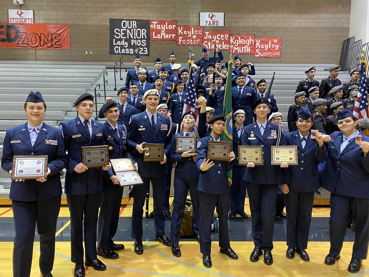 Bethel JROTC dominated their first competition!

Hosted at Oregon City HS, cadets competed in 9 different team disciplines; finishing 1st, 2nd or 3rd in everyone. Finished 1st overall out of 8 schools. 

8 cadets were recognized for Outstanding Performance! 

#BethelCTE #IamCTE