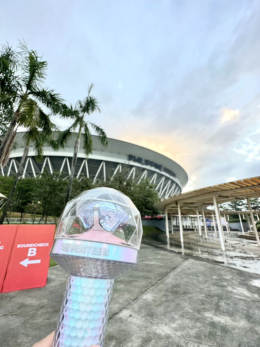 CaratLandPH's tweet photo. D-DAY — SEVENTEEN IN BULACAN!🇵🇭

#BeTSinBULACAN #BeTheSuninBULACAN @pledis_17 https://t.co/KP9JzAeEyH