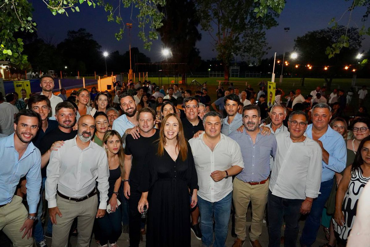 @caidodelcatre tweet media
