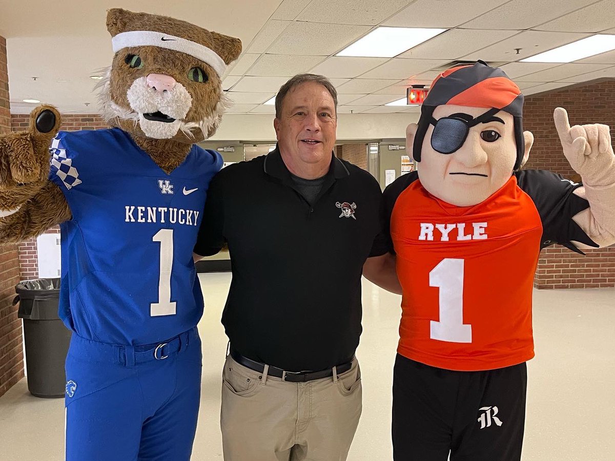 Ryle Raiderman tweet media