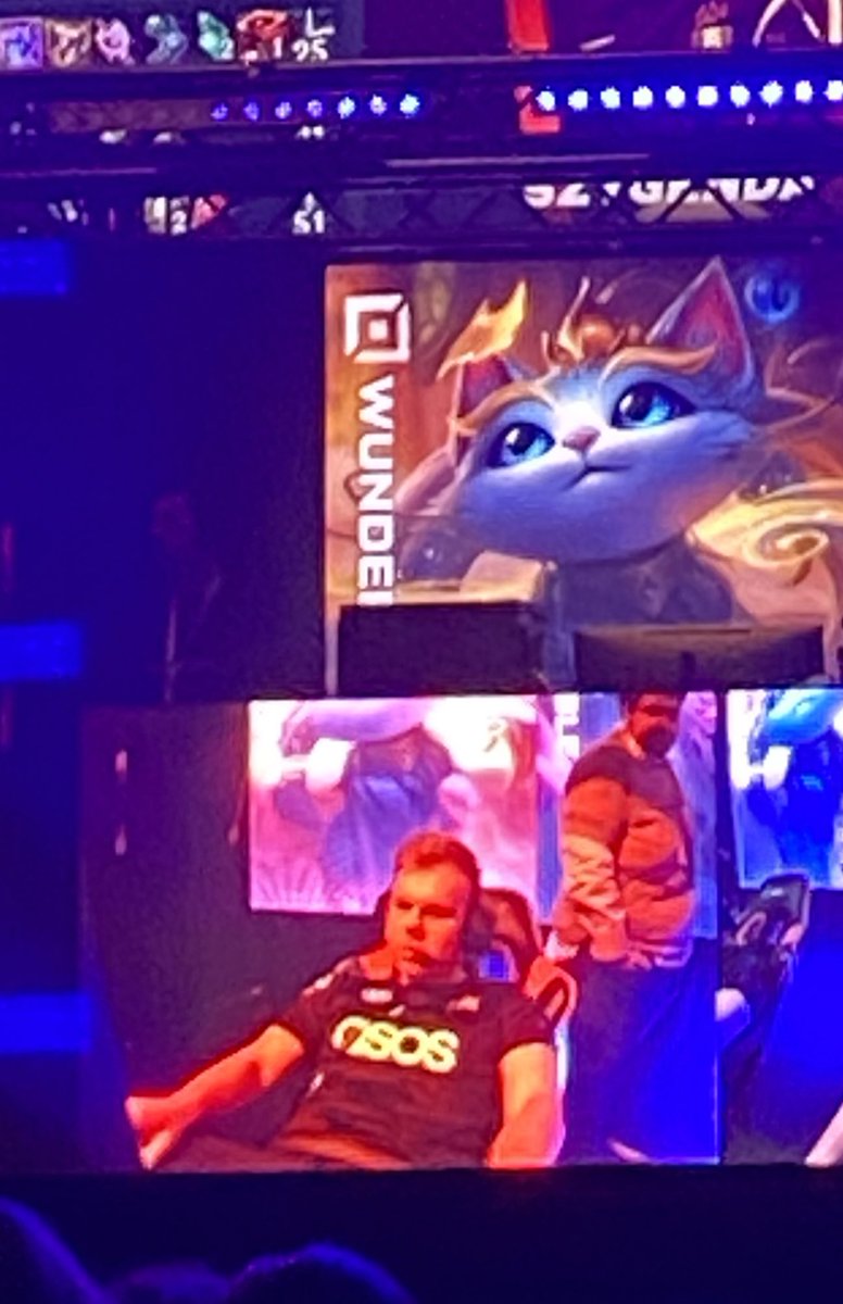 erubengl33's tweet photo. Legend @wunderlol @FNATIC https://t.co/Z35cyZ64mS
